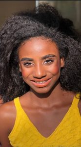 Beleza negra: lafaietense representa Minas no Miss Infantil do Brasil